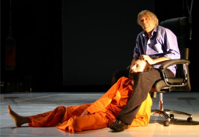 Crónica de la representación de Pedro y el Capitán por Inconstantes Teatro